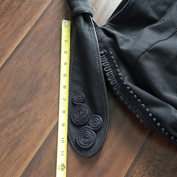 Lockheart Shoulder Bag - Picture 12 of 14